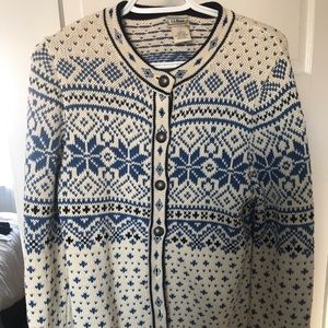 Nordic style sweater